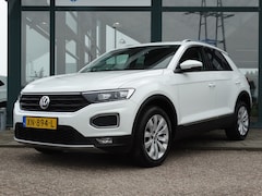 Volkswagen T-Roc - 1.5 TSI 150PK Sport | Panoramadak | Navigatie | Parkeersensoren | Digitaal cockpit |