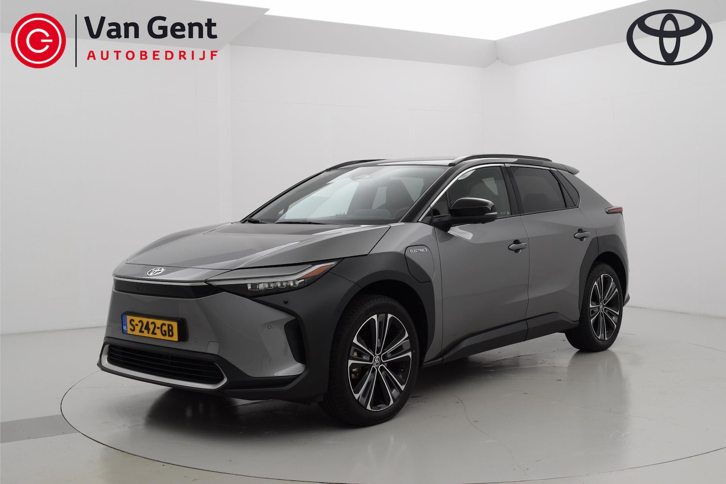 Toyota bZ4X - Launch Edition Premium 71 kWh Bi-tone Panoramadak - AutoWereld.nl