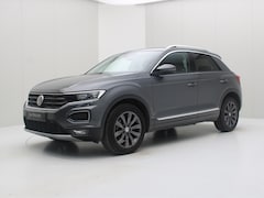 Volkswagen T-Roc - 1.5 TSI ACT 150pk 6-bak T-Roc Style Business [ TREKHAAK+LED+CAMERA+ACC+CARPLAY+PDC ]