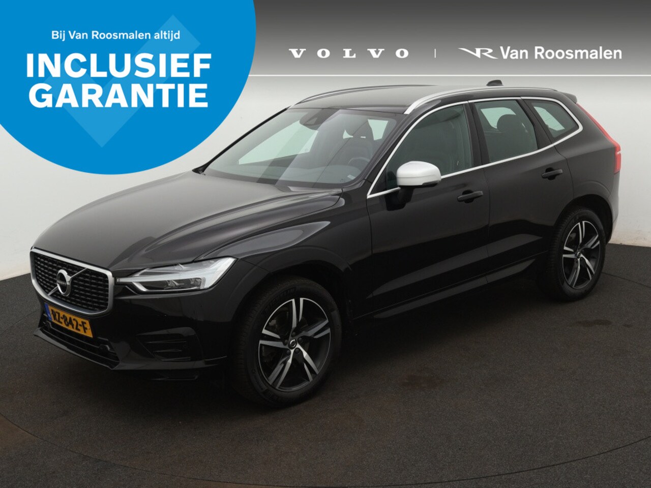 Volvo XC60 - 2.0 D4 AWD R-Design | Trekhaak | Parkeersensoren - AutoWereld.nl