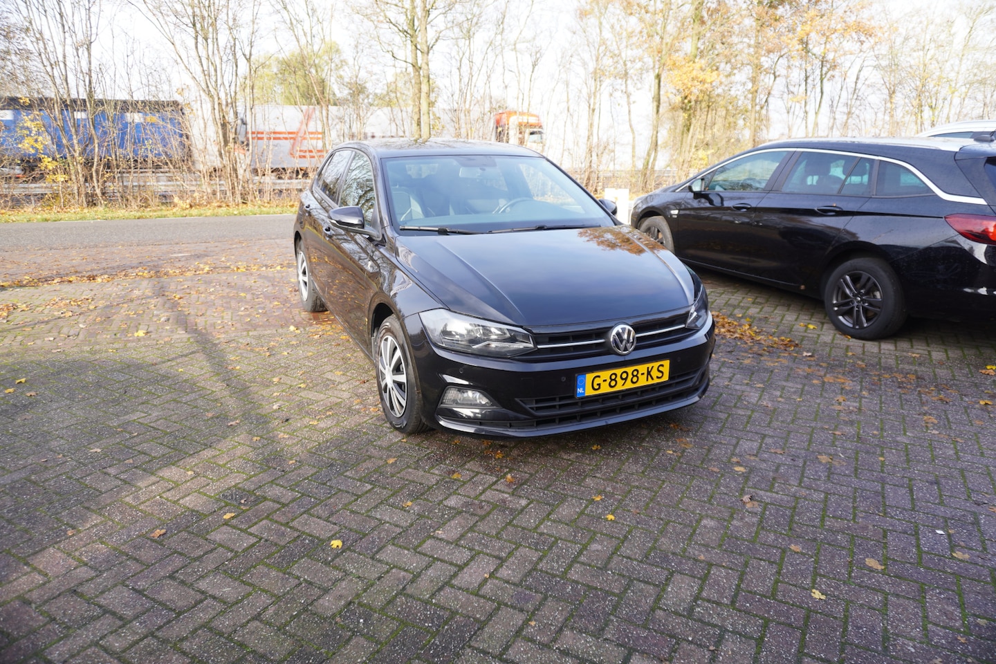 Volkswagen Polo - 1.0 TSI Comfortline BEATS ZWARTE HEMEL NAVI CARPLAY - AutoWereld.nl