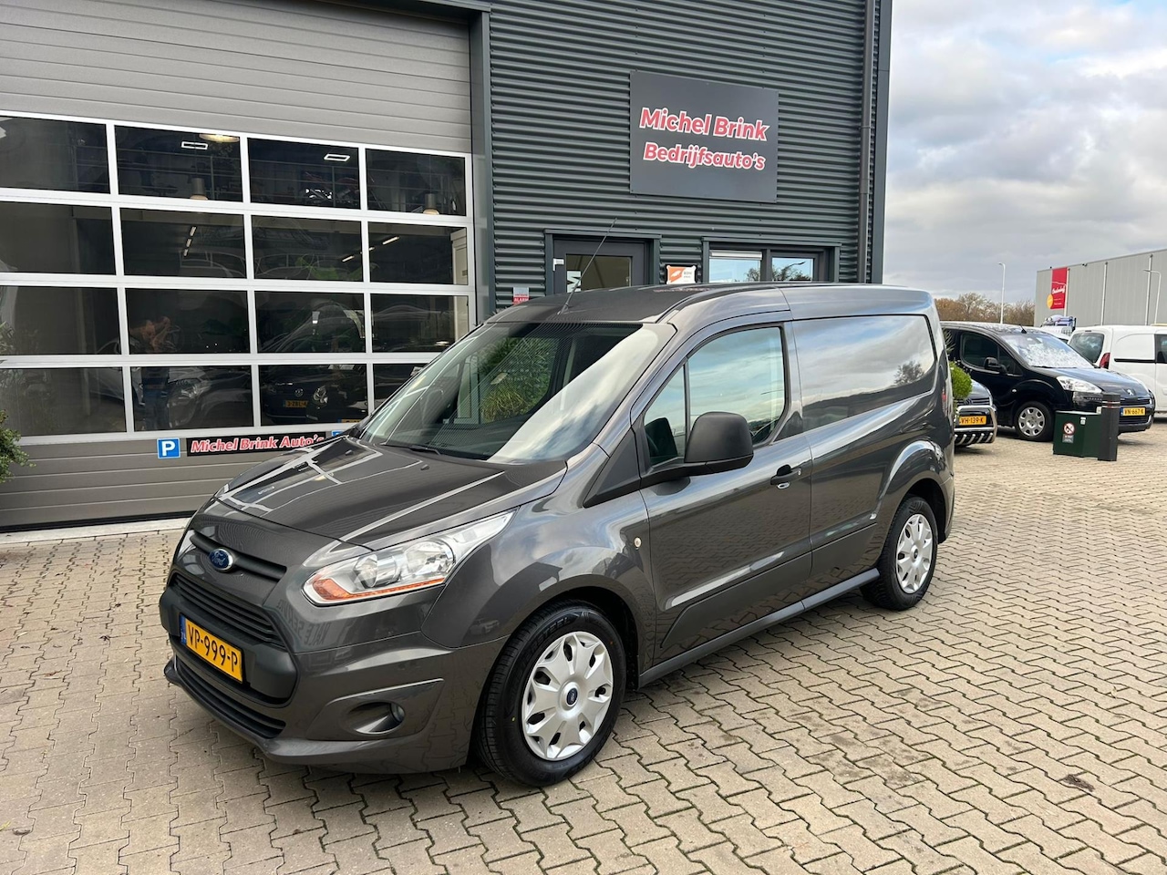 Ford Transit Connect - 1.6 TDCI L1 3 Zitplaatsen - AutoWereld.nl