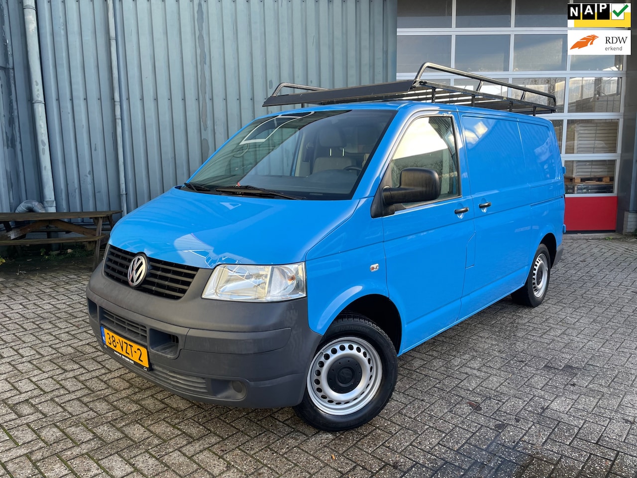 Volkswagen Transporter - 1.9 TDI 300 T800 2x Schuifdeuren/Dak Imperiaal/APK/NAP - AutoWereld.nl