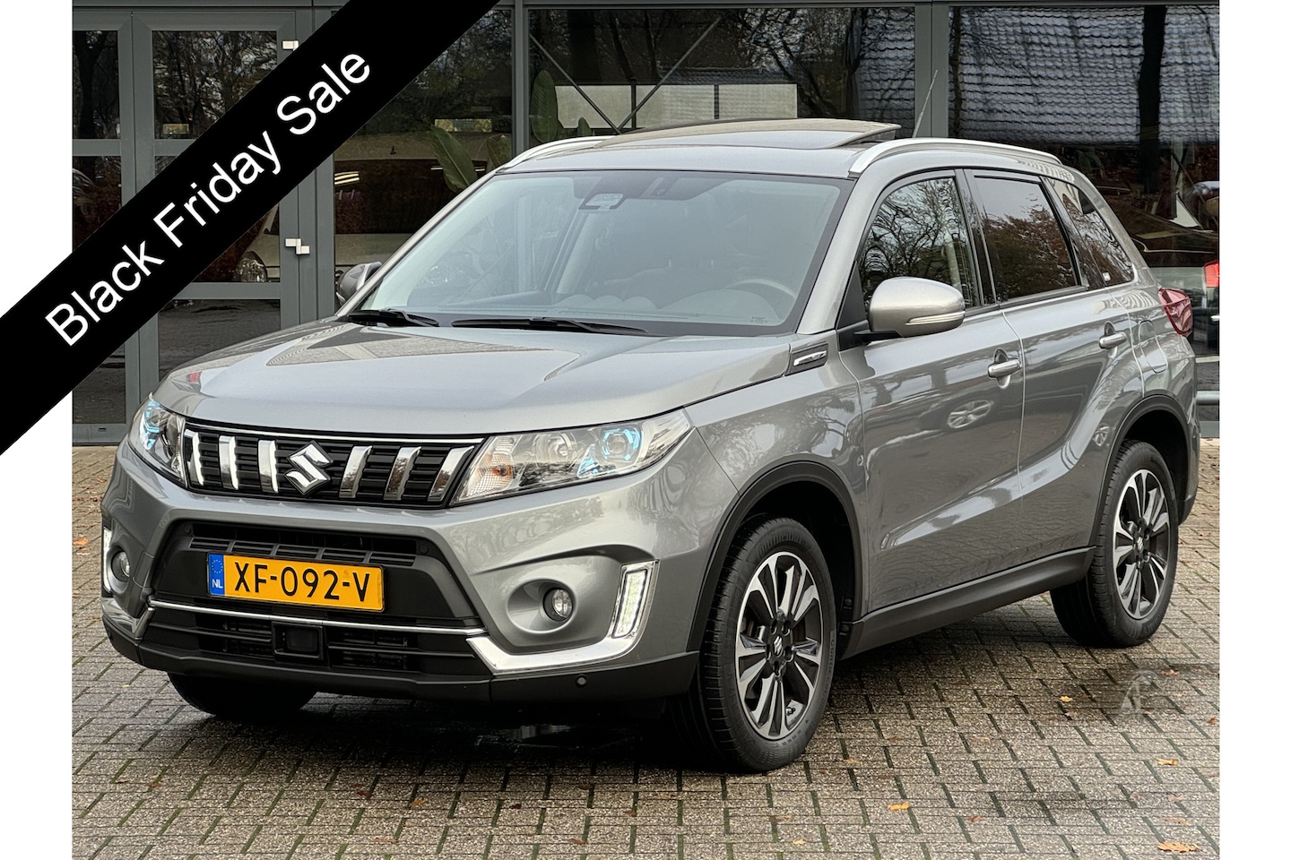 Suzuki Vitara - 1.0 Boosterjet Stijl/Trekhaak/Keyless/Camera/Airco/1EIGN. APK t/m 21-12-2026 - AutoWereld.nl