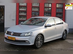 Volkswagen Jetta - 1.4 TSI Highline , AUTOMAAT, LEDER, NAVI , PDC