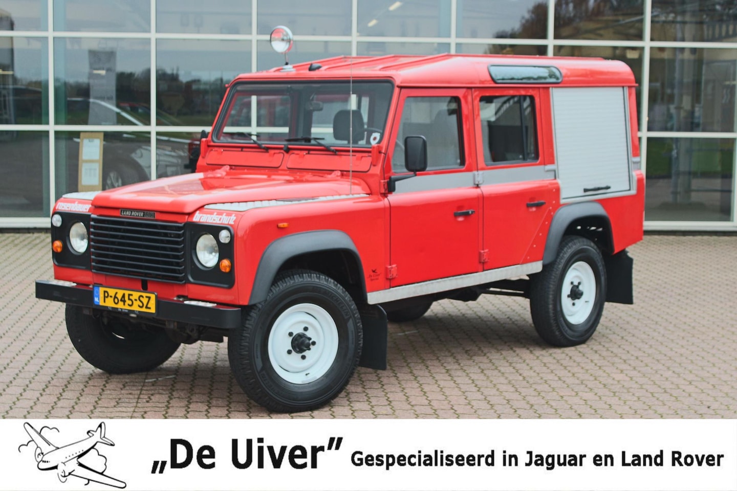 Land Rover Defender 110 - 3.5 110" County Brandweer Rosenbauer ombouw 25.203 Km! - AutoWereld.nl