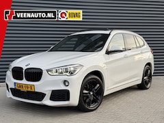 BMW X1 - xDrive20i M-Sport Pano/Alcantara/stoelwarm