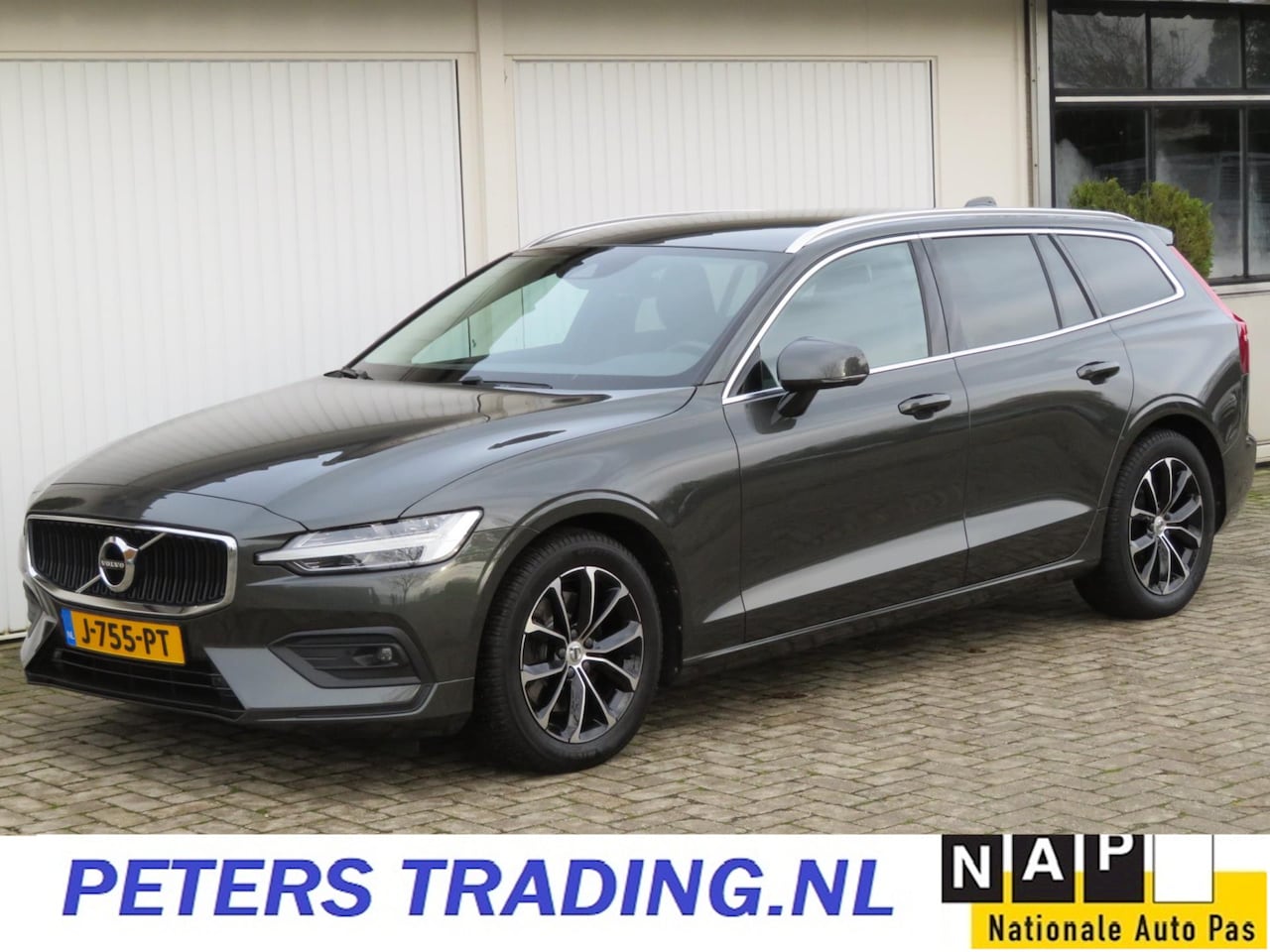 Volvo V60 - 2.0 B3 Business Pro ADAPT.CRUISE-CAMERA-DEALER OH - AutoWereld.nl