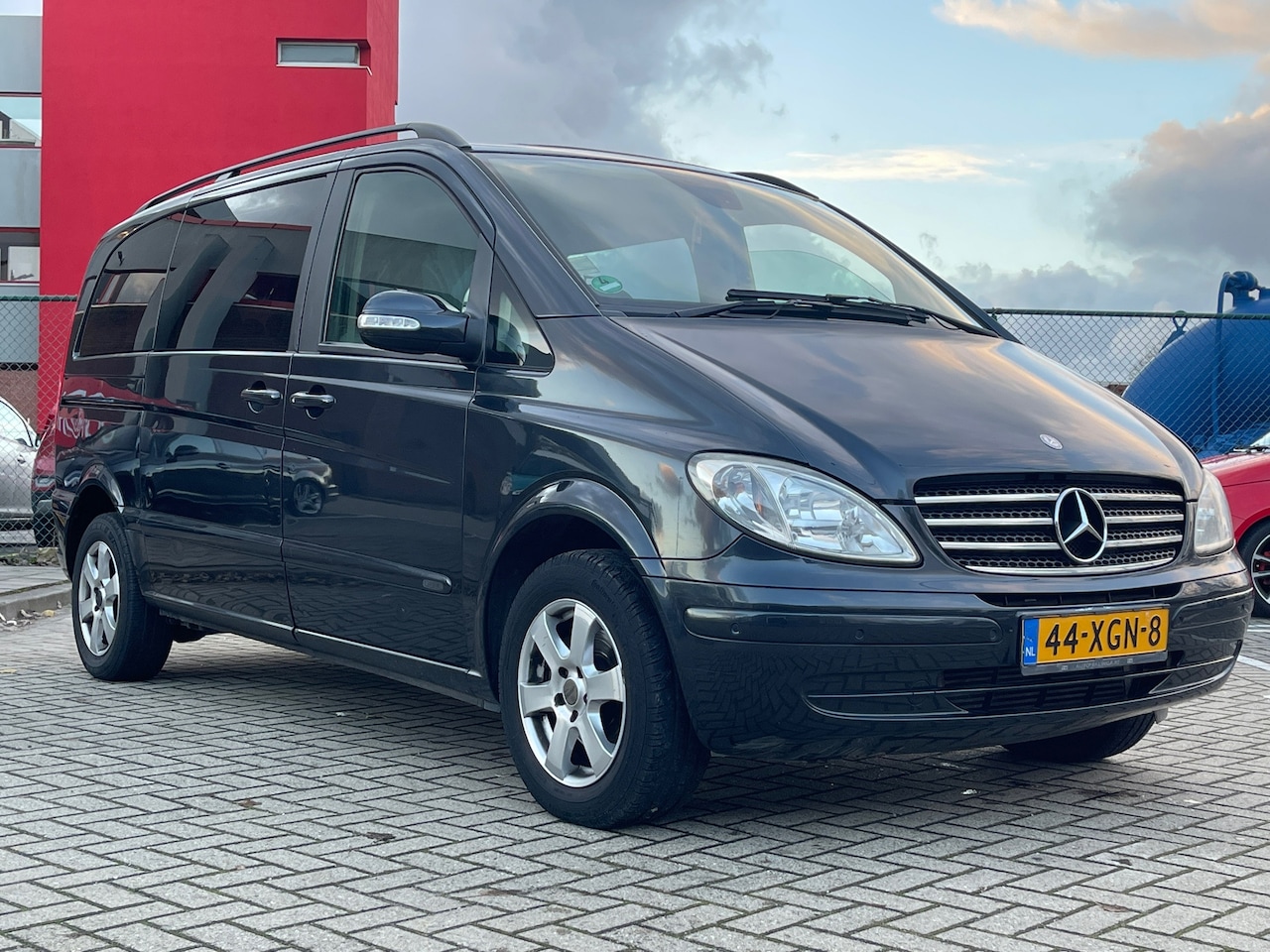 Mercedes-Benz Viano - 2.2 CDI Ambiente L|7 PERSOONS|AUTOMAAT|LEDER|FULL OPTIONS - AutoWereld.nl