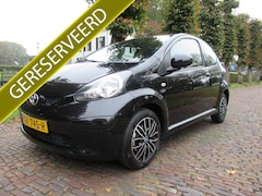 Toyota Aygo - 1.0-12V Airco Stuurbekrachtiging Isofix Lm Velgen