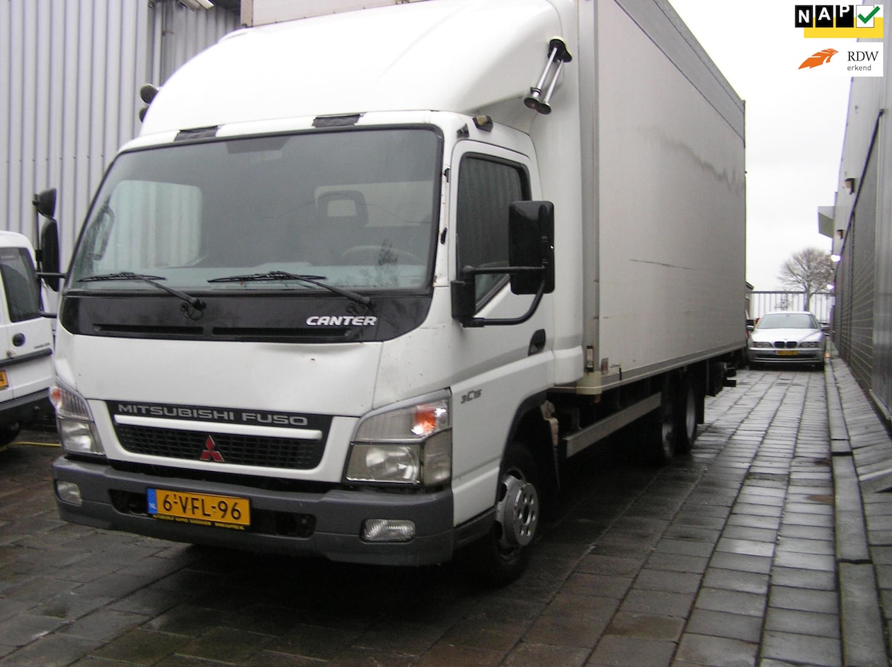 Mitsubishi Canter - 3C15 3.0 DI 335 BE Combi Mitsubishi Canter nieuwe motor factuur zit er bij - AutoWereld.nl