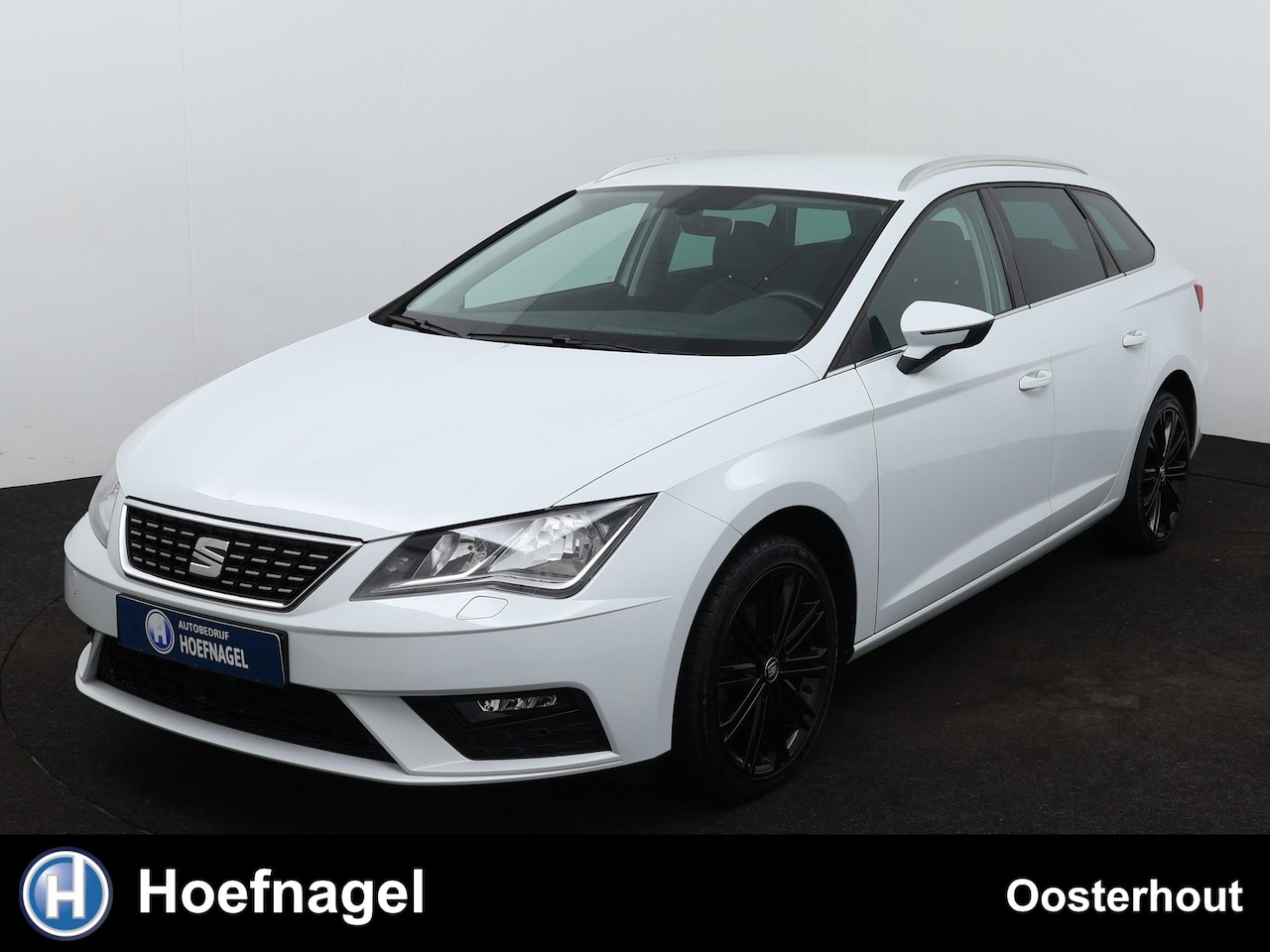 Seat Leon ST - 1.5 TSI Xcellence Automaat | Parkeersensoren | Stoelverwarming - AutoWereld.nl