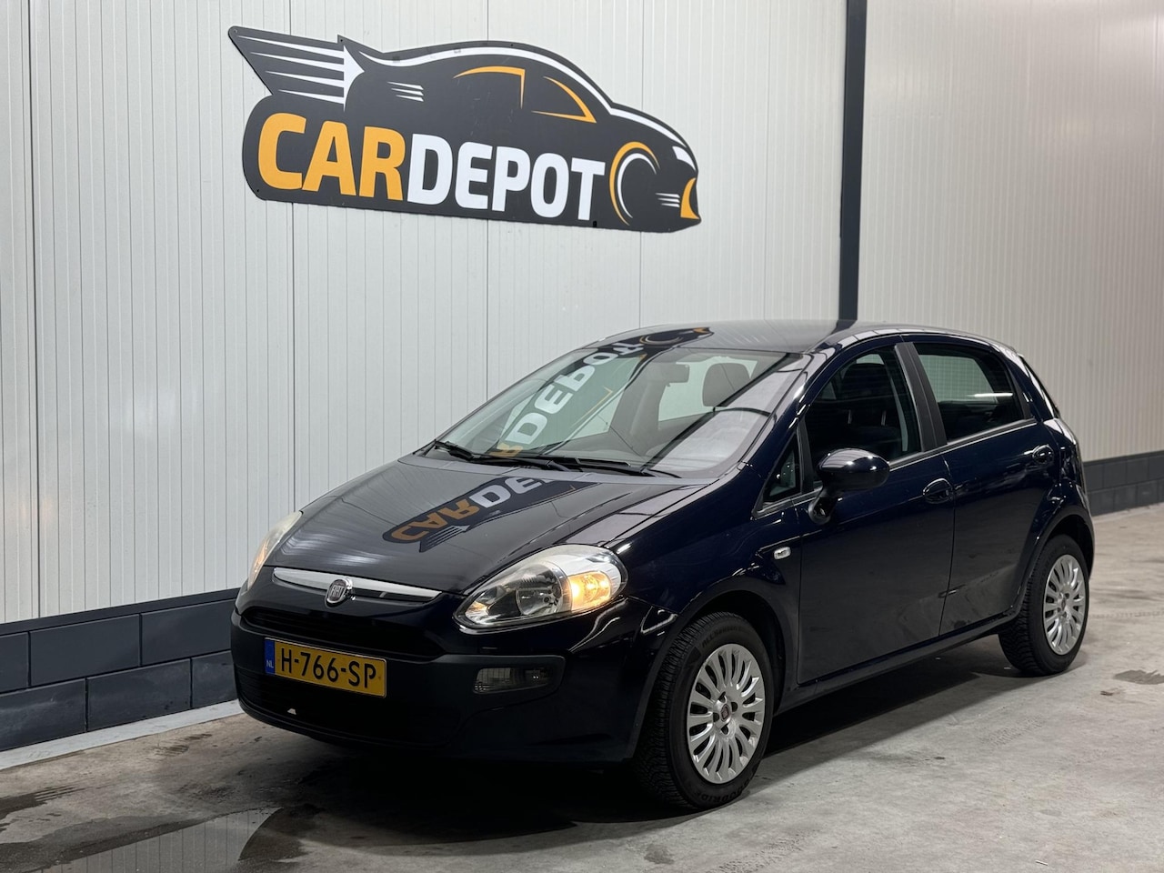 Fiat Punto Evo - 1.4 Dynamic Automaat. Airco - AutoWereld.nl