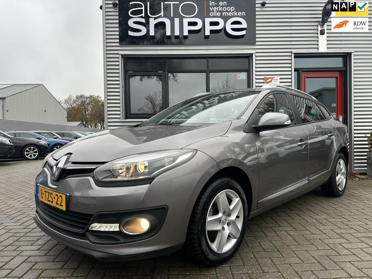 Renault Mégane Estate - 1.2 TCe Expression -CLIMA-CRUISECONTROL-NAVIGATIE-BLUETOOTH-ISOFIX-LED-ORIGINEEL NEDERLAND - AutoWereld.nl