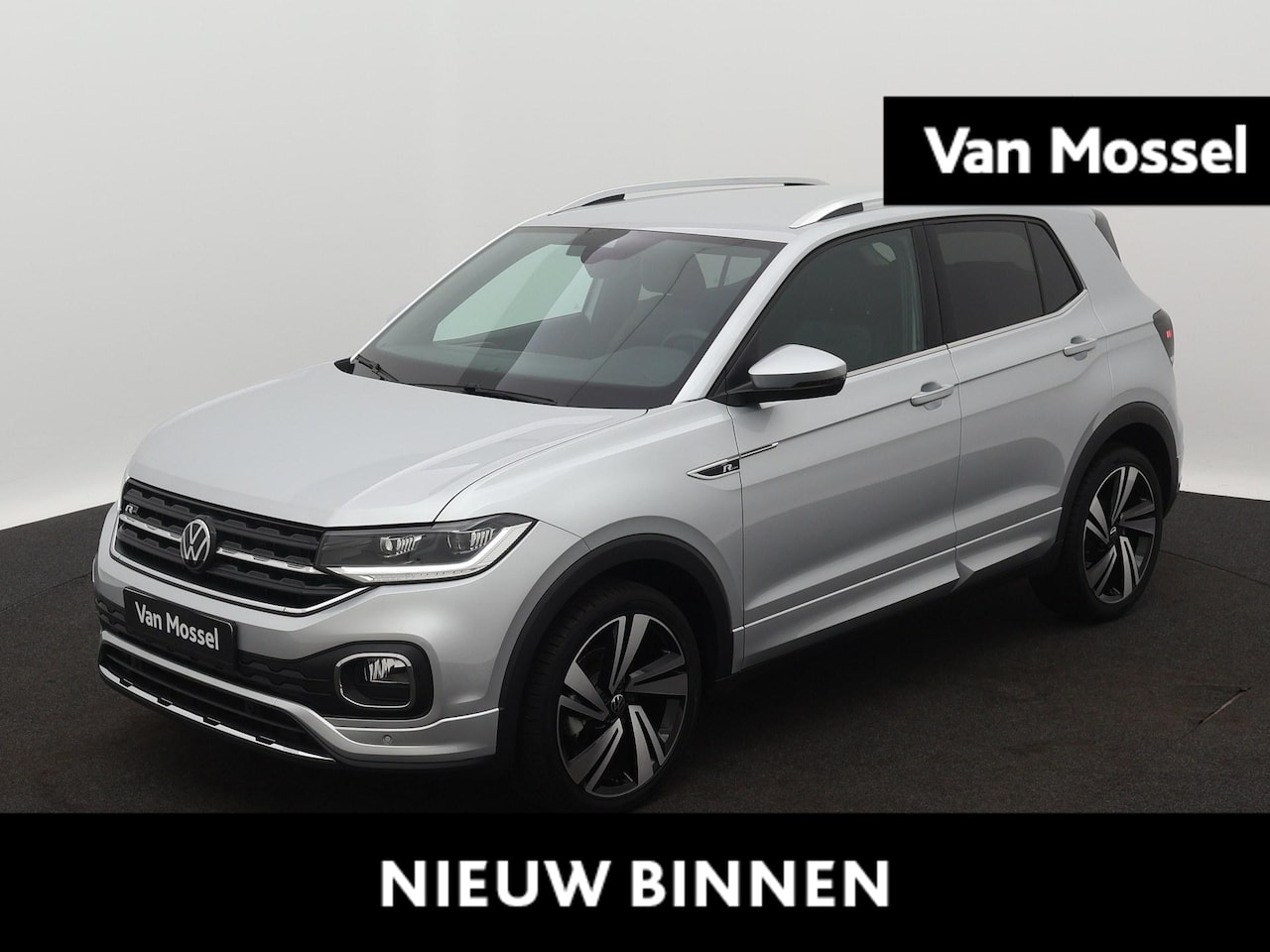 Volkswagen T-Cross - 1.0 TSI R-Line 110 PK | Navigatie | Apple Carplay | Parkeersensoren | Android Auto | Digit - AutoWereld.nl