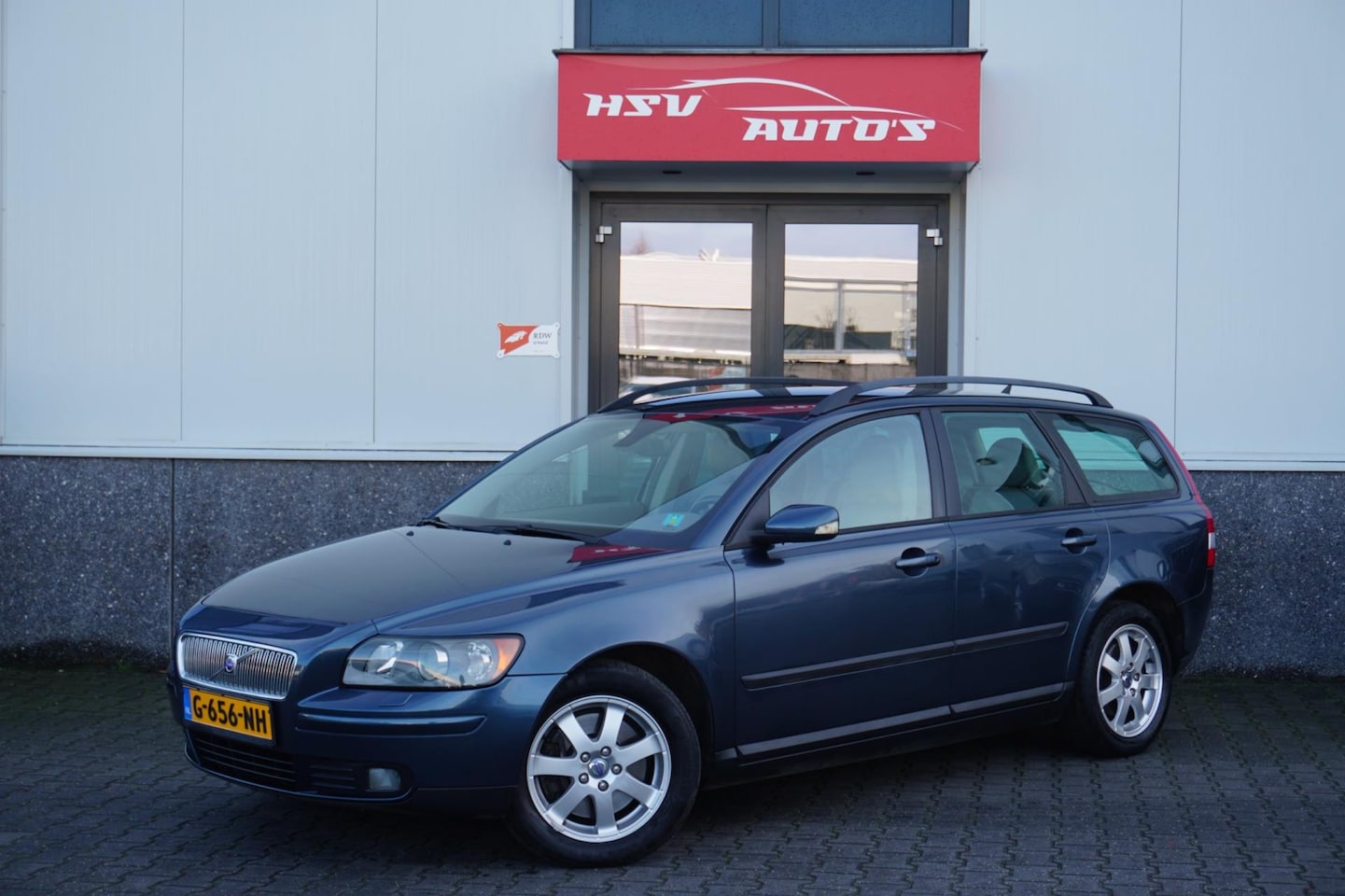 Volvo V50 - 2.5 T5 Kinetic airco LM cruise - AutoWereld.nl