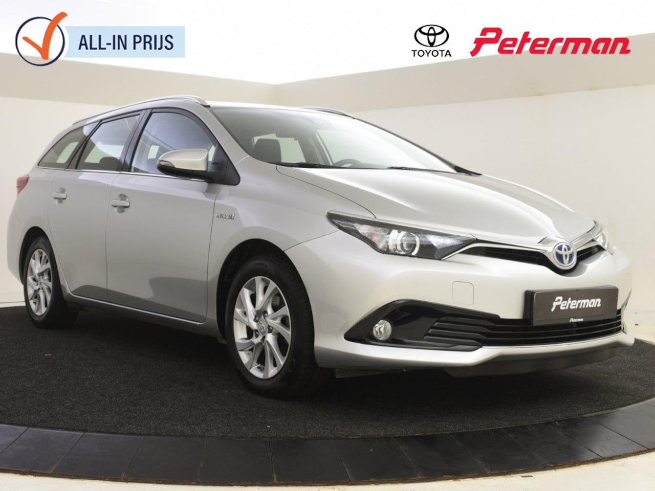 Toyota Auris Touring Sports - Auris 1.8 Hybrid Edition Touring Sports | Stoelverwarming | Navi - AutoWereld.nl