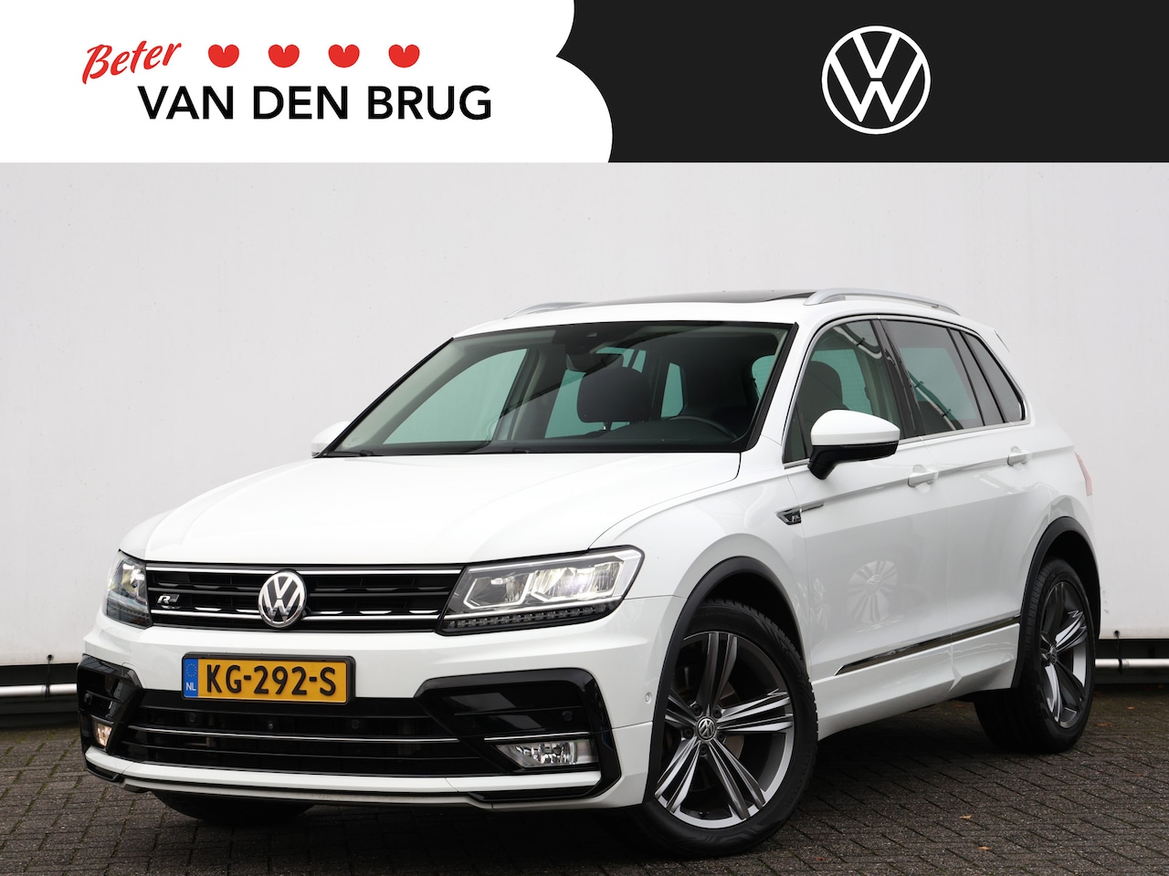 Volkswagen Tiguan - 2.0 TSI 4Motion Highline 180pk DSG R-Line | LED | Panoramadak | Navigatie | 360 Camera | T - AutoWereld.nl