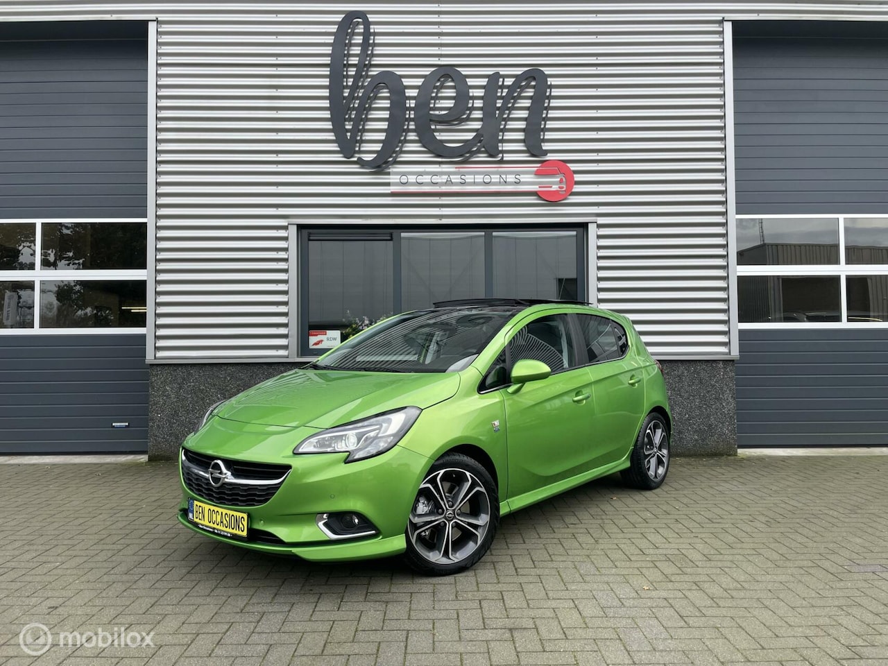 Opel Corsa - 1.4 Turbo 150PK 5DRS Pano Xenon UNIEK!!! - AutoWereld.nl