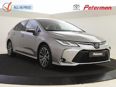 Toyota Corolla - Sedan 1.8 Hybrid Style | PDC V+A | Stoelverwarming