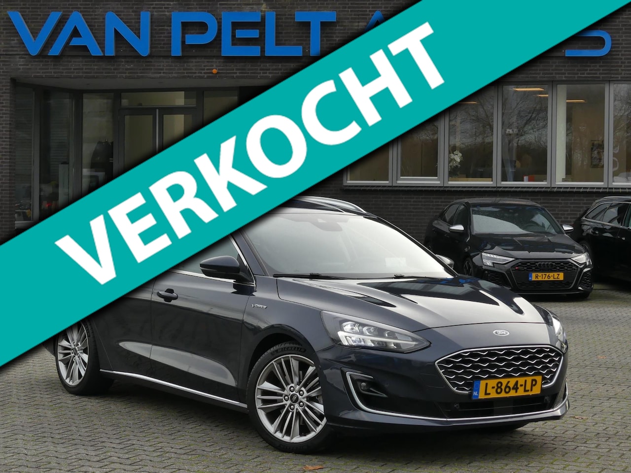 Ford Focus Wagon - 1.5 EcoBlue Active X Vignale / LEDER / HUD / KEYLES - AutoWereld.nl