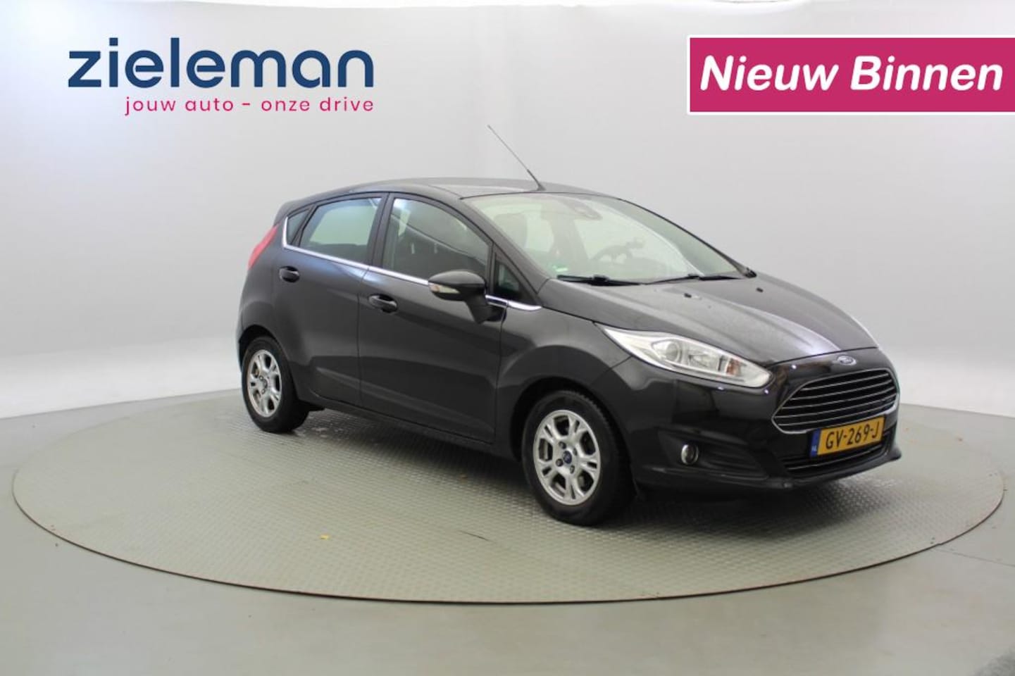 Ford Fiesta - 1.5 TDCi Titanium - Navi, Clima, LED - AutoWereld.nl