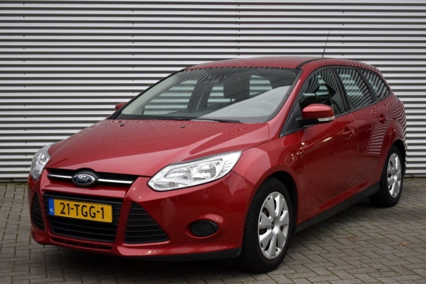 Ford Focus - 1.6 TDCI LEASE TREND / NAVI / PDC / TREKHAAK / EXPORT - AutoWereld.nl