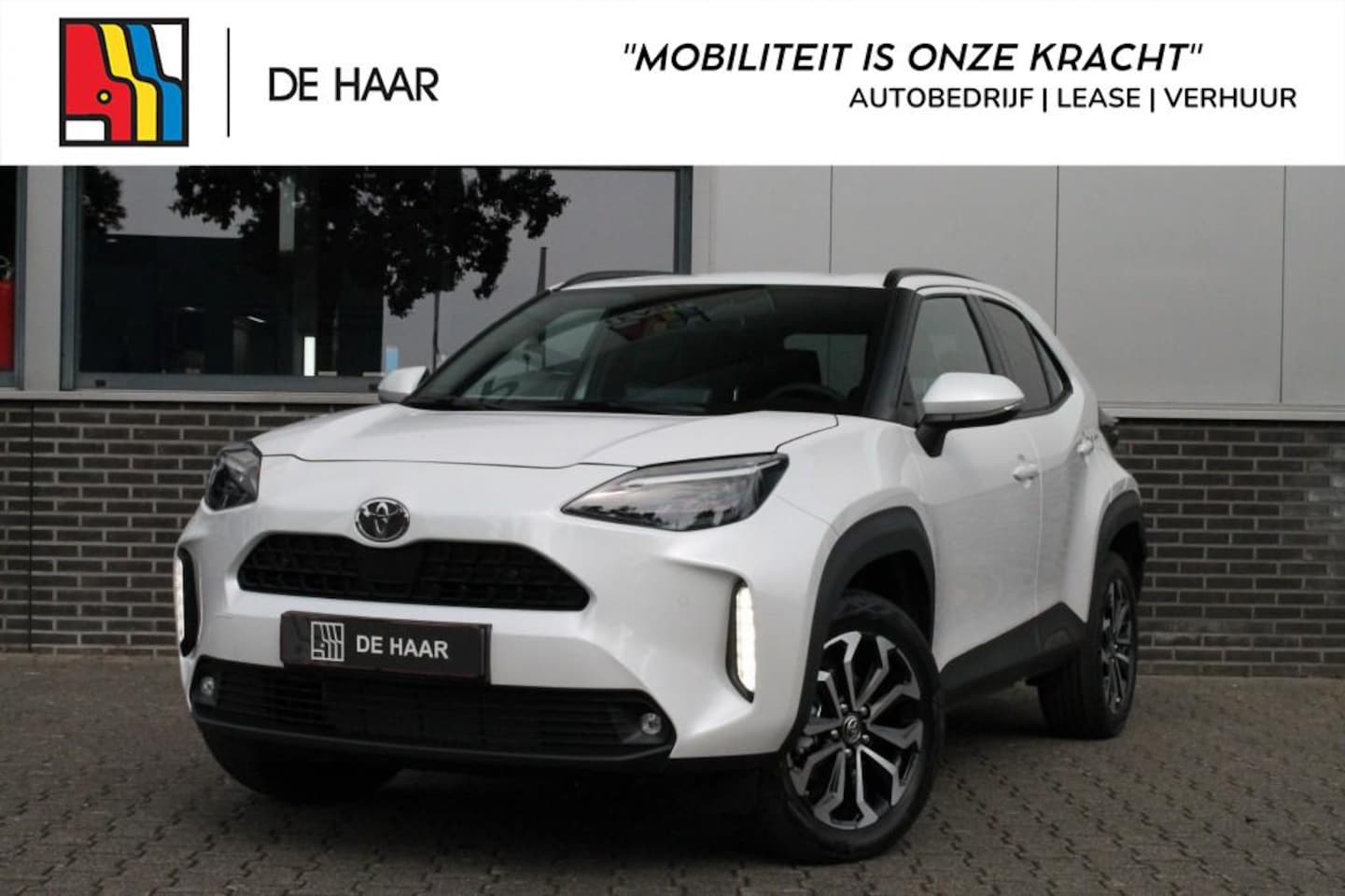 Toyota Yaris Cross - 1.5 Hybrid 130PK First Edition/TeamD - Sensoren V+A - Apple CarP - AutoWereld.nl