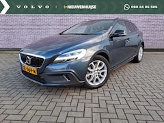 Volvo V40 Cross Country - T3 Automaat Polar+ Luxury | Parkeerverwarming met timer | Panoramadak | Stoelverwarming |