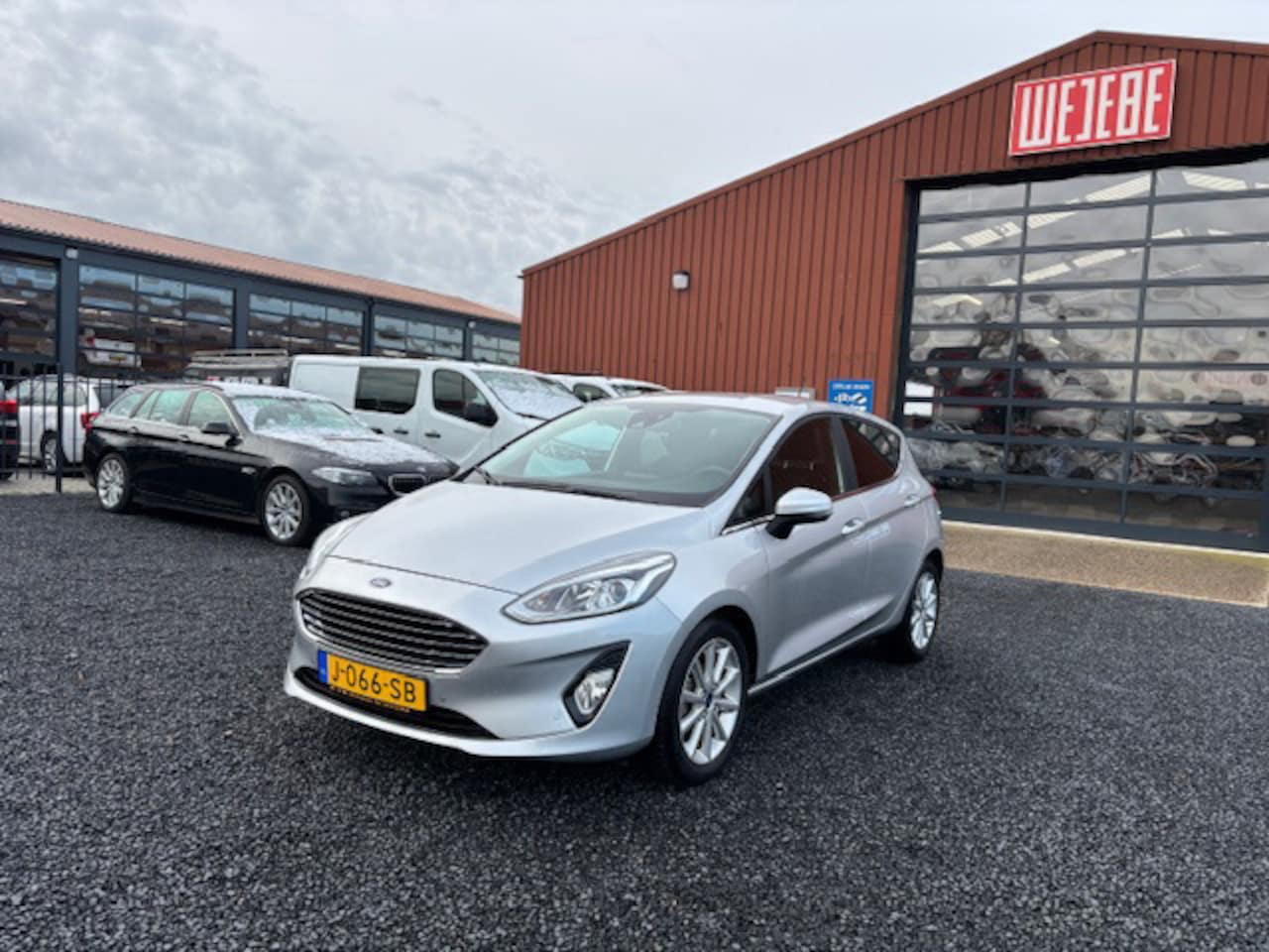 Ford Fiesta - 1.0 ECOBOOST TITANIUM AUTOMAAT CARPLAY PDC CL - AutoWereld.nl