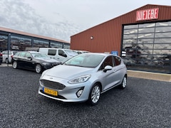 Ford Fiesta - 1.0 ECOBOOST TITANIUM AUTOMAAT CARPLAY PDC CL