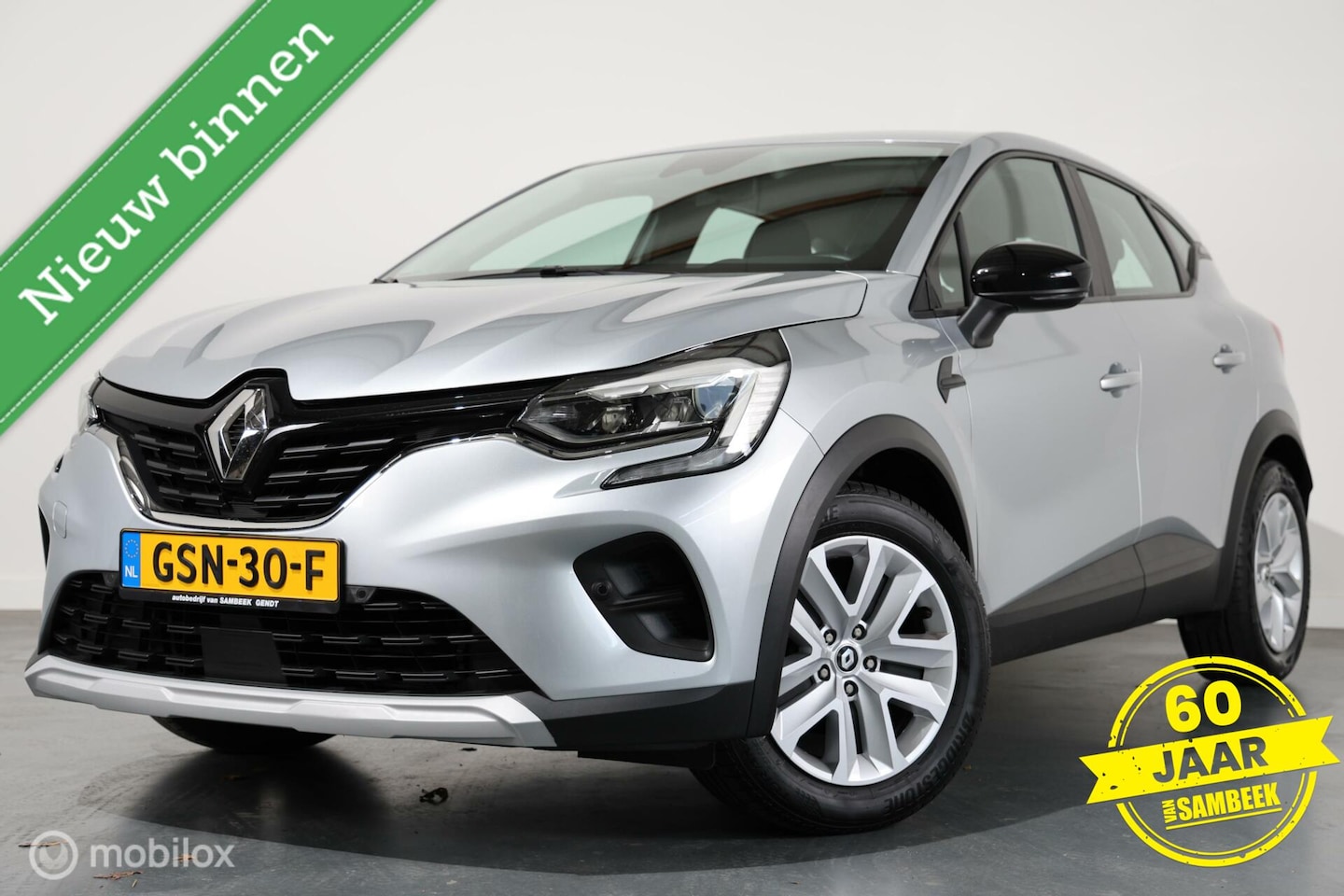 Renault Captur - 1.6 E-Tech 145 Hybrid Busisness - NAVI - AUTOMAAT - CAMERA - AutoWereld.nl