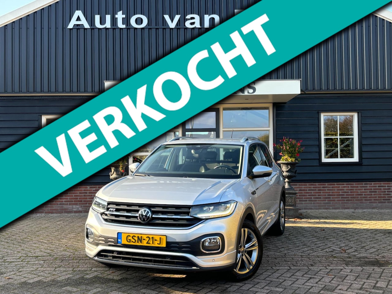 Volkswagen T-Cross - 1.0 TSI R-Line / LED / Navi / Automaat / Clima / Stoelverwarming / Apple Carplay / - AutoWereld.nl