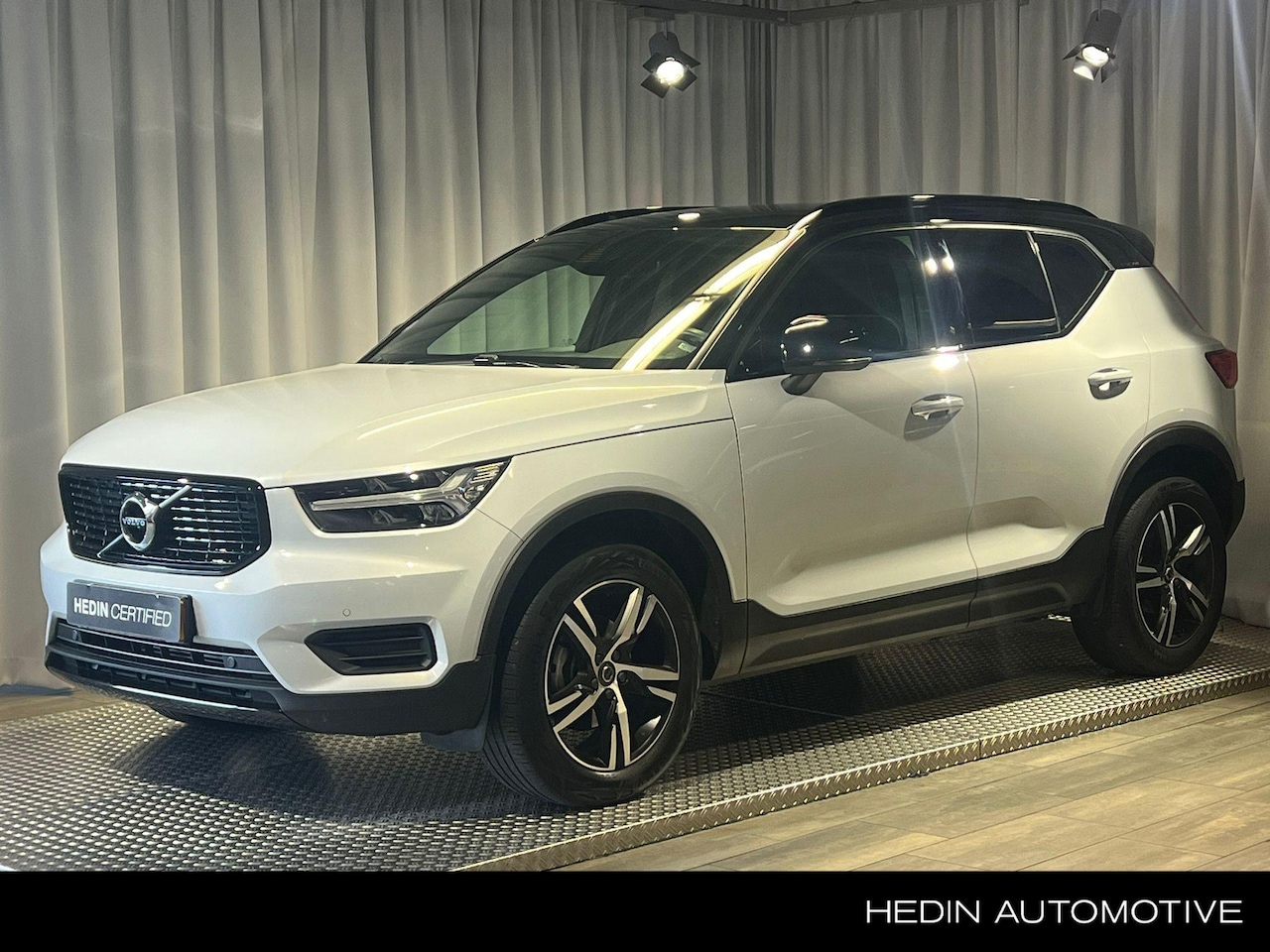 Volvo XC40 - 1.5 T3 R-Design 1.5 T3 R-Design - AutoWereld.nl