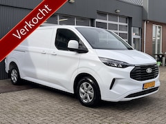 Ford Transit Custom - 2.0 TDCI 136pk L2H1 Limited Airco Cruise controle Trekhaak 2500kg Stoelverwarming Stuurver