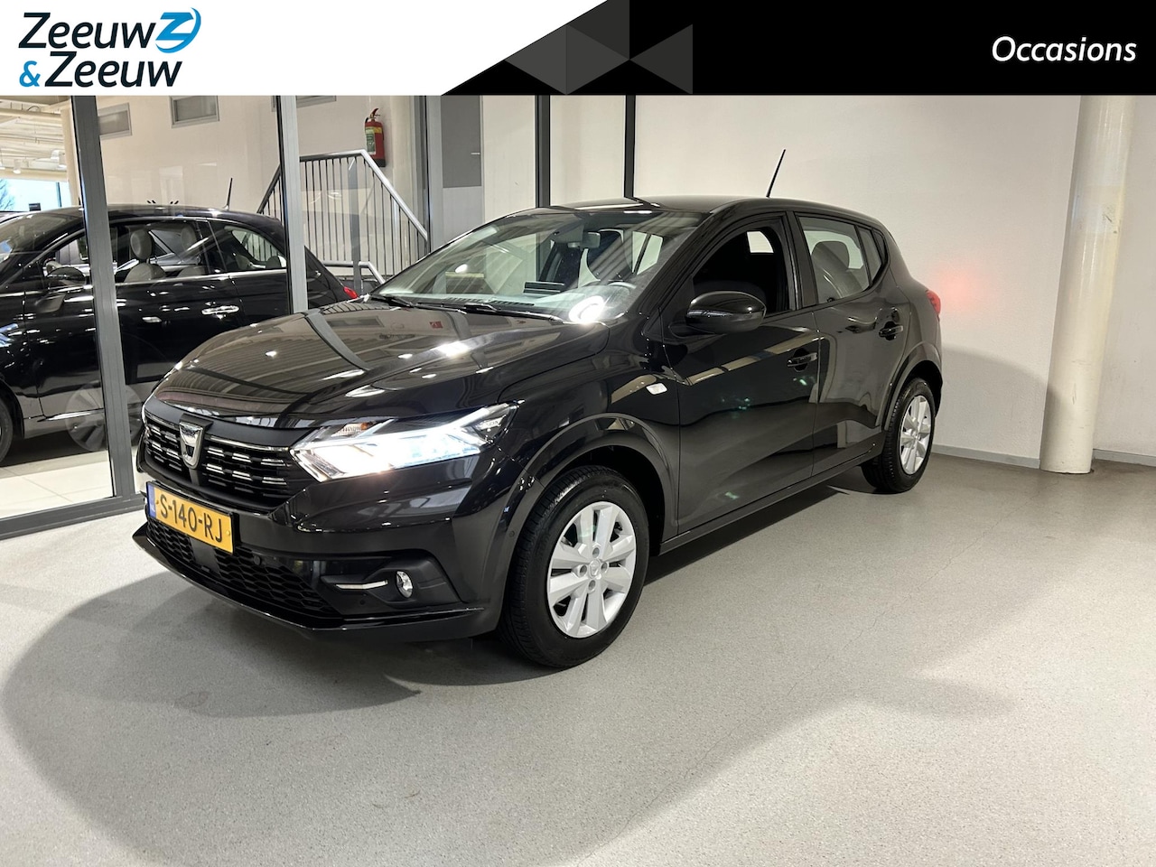 Dacia Sandero - 1.0 TCe 90 Comfort Led|Apple Carplay Android Auto|Parkeersensoren|camera |Dodehoek detecti - AutoWereld.nl