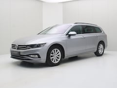 Volkswagen Passat Variant - 2.0 TDI 150pk DSG-7 Style Business [ TREKHAAK+CARPLAY+VIRTUAL+ACC+STOELVERWARMING+LED+SIDE