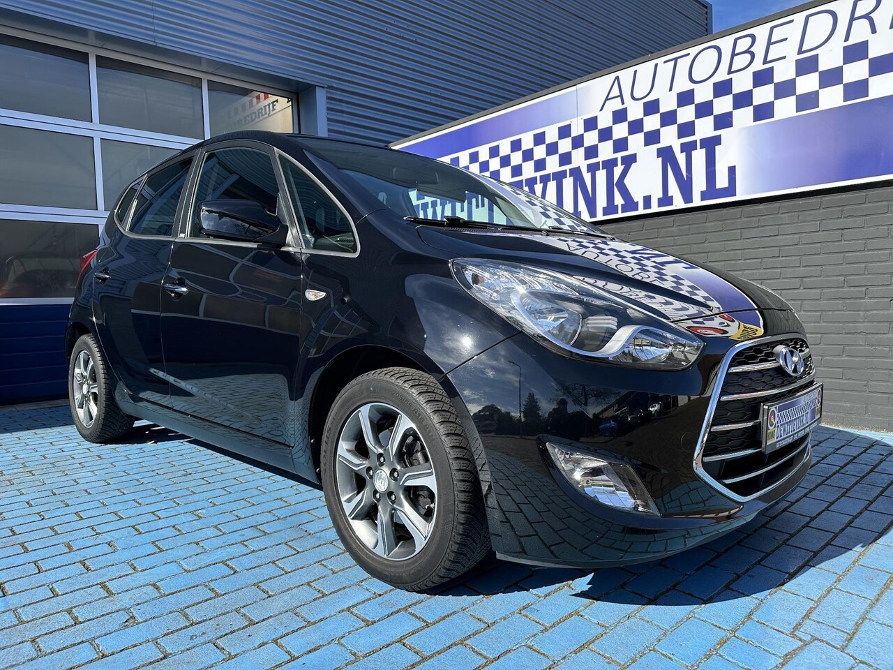 Hyundai ix20 - 1.6i AUTOMAAT STOEL+STUUR VERW. PDC - AutoWereld.nl