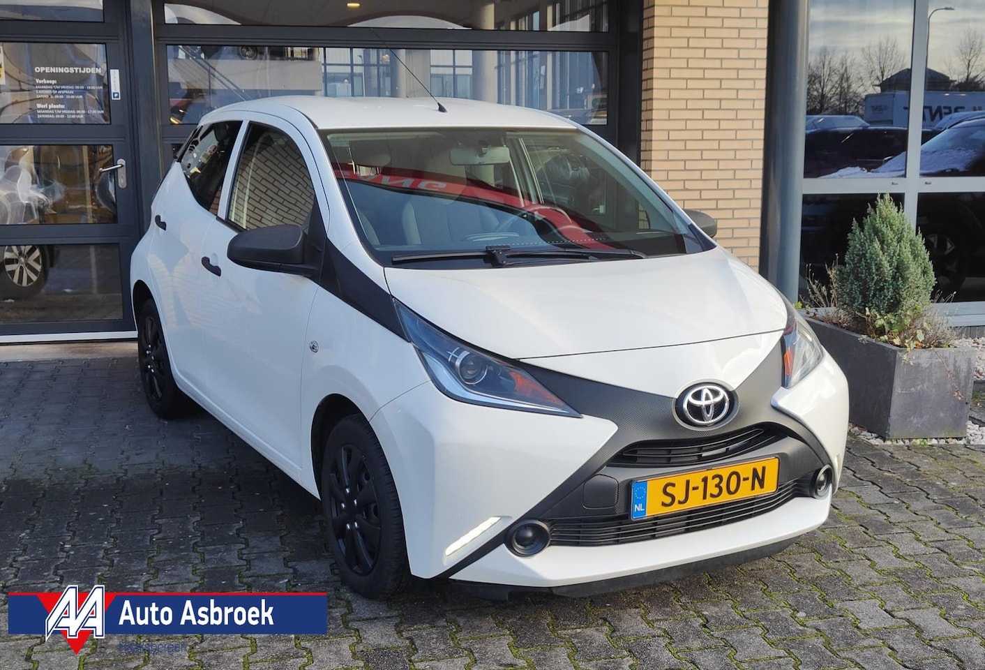 Toyota Aygo - 1.0 VVT-i x-fun 1.0 VVT-i x-fun - AutoWereld.nl