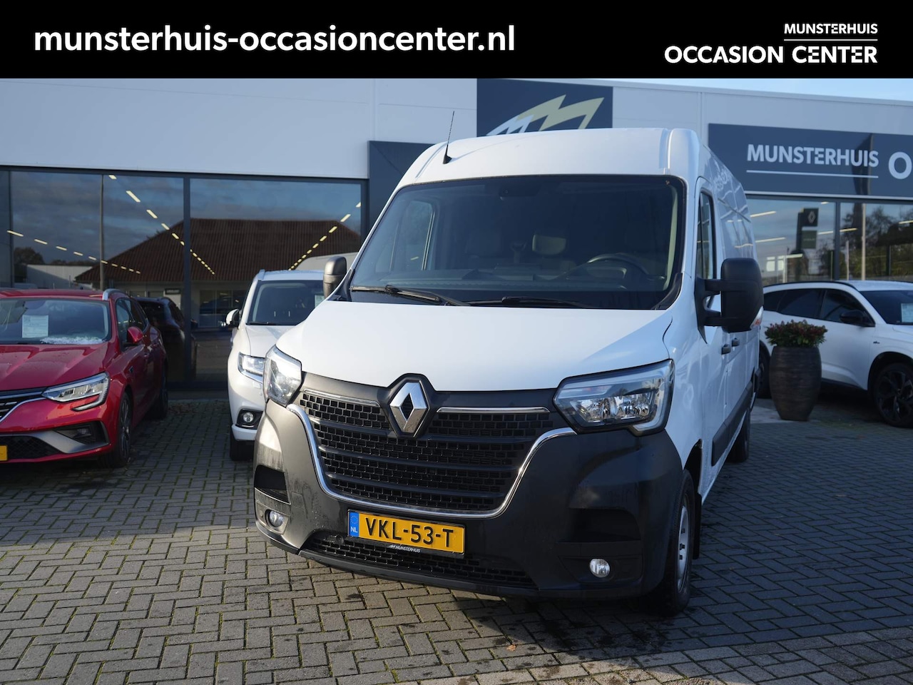 Renault Master - T35 2.3 dCi 150 L2H2 Energy - Trekhaak - AutoWereld.nl