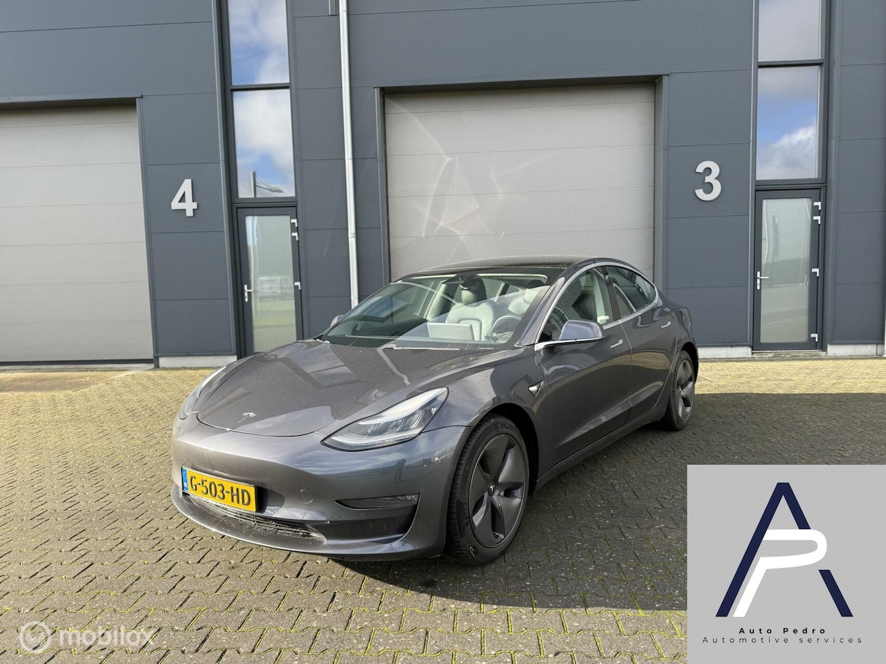 Tesla Model 3 - Long Range RWD Long Range AWD Dual Motor Grey 75 kWh Inc BTW - AutoWereld.nl