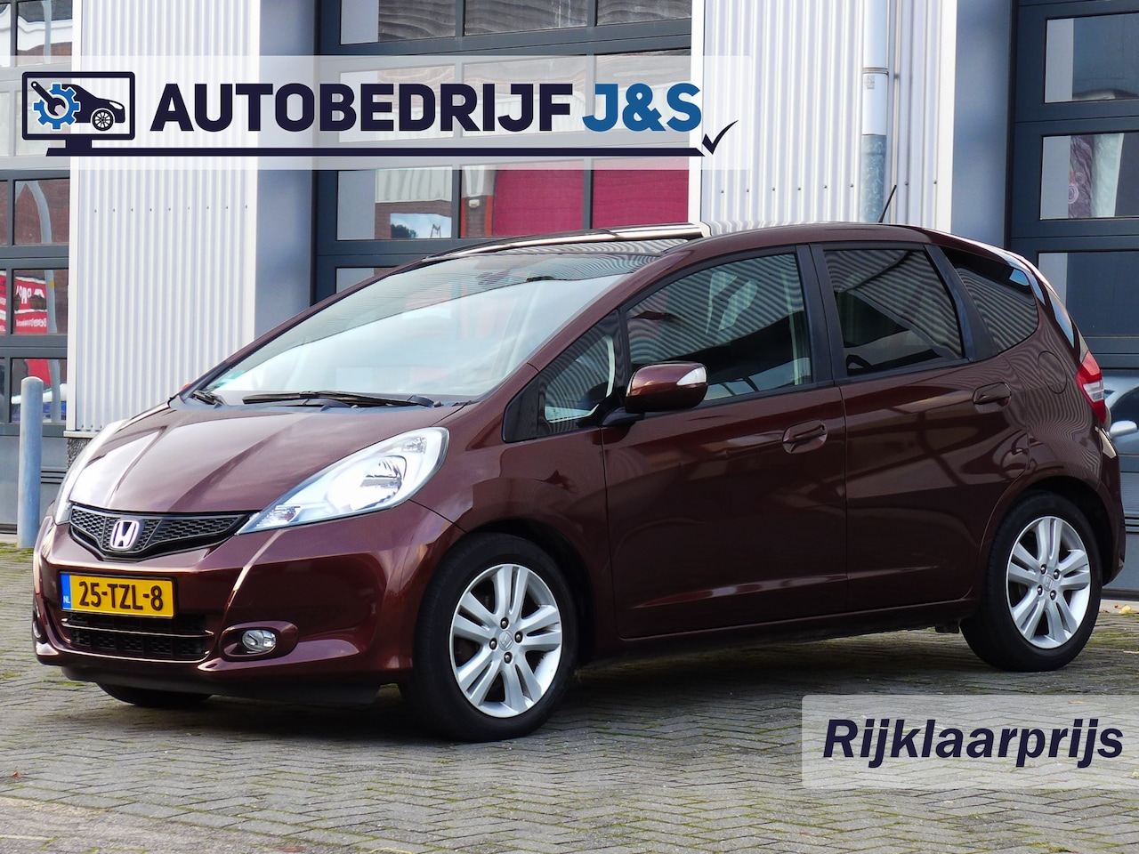 Honda Jazz - 1.4 Elegance Trekhaak PANO Rijklaarprijs! | 12 Maanden Garantie | Onderhoudsbeurt | Nieuwe - AutoWereld.nl