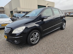 Mercedes-Benz B-klasse - 170 Automaat nieuwe APK 1e eigenaar