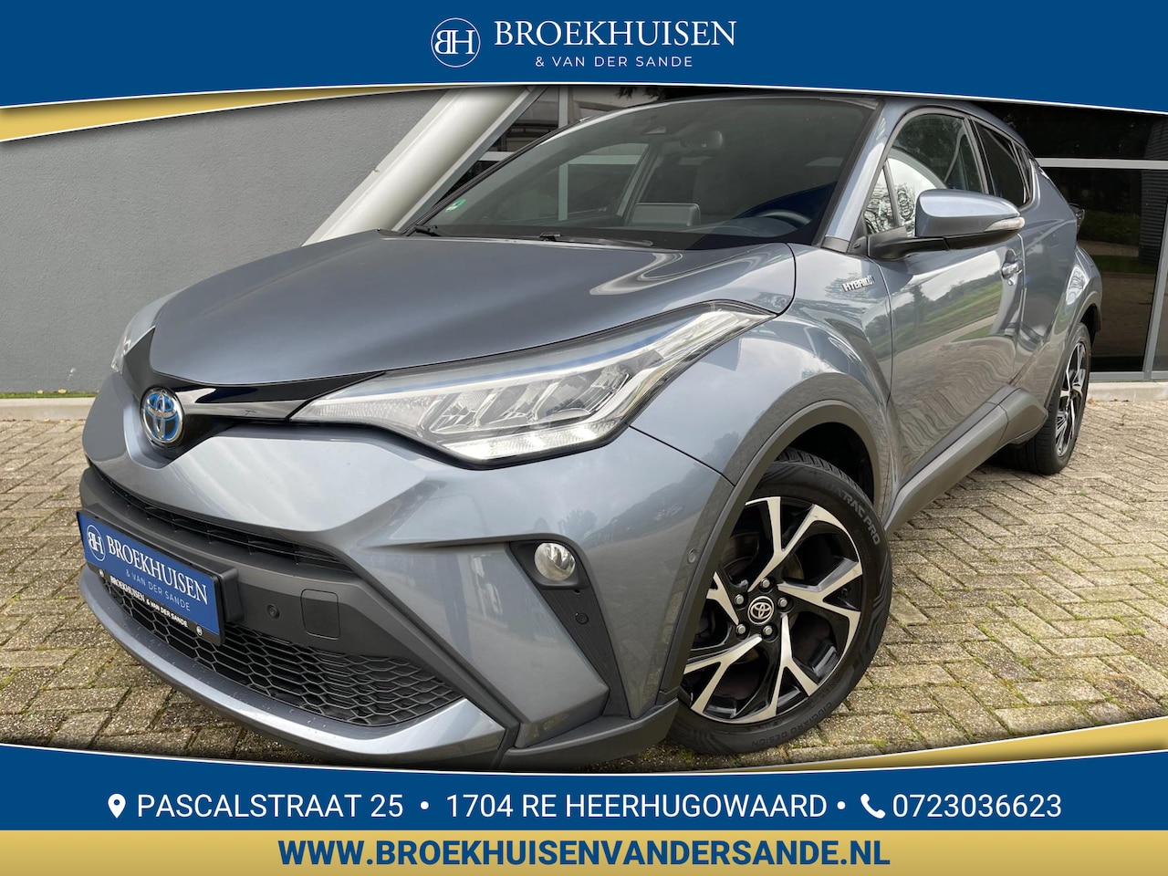 Toyota C-HR - 2.0 Hybrid Executive 184pk Camera / Navigatie / Stoelverwarming - AutoWereld.nl