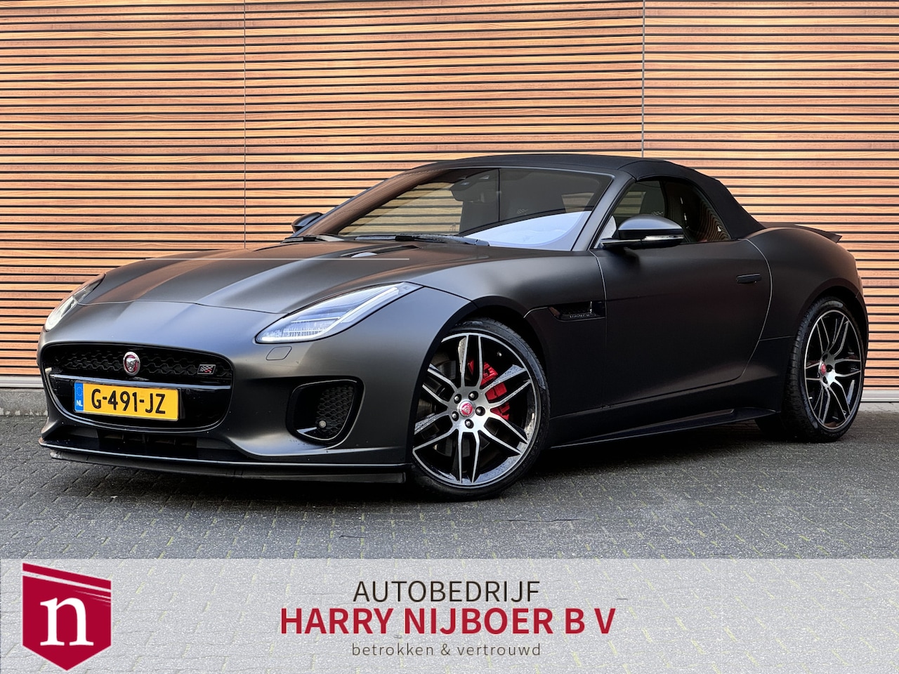 Jaguar F-type - 2.0T Chequered Flag Sport Pakket / Navigatie / Camera - AutoWereld.nl