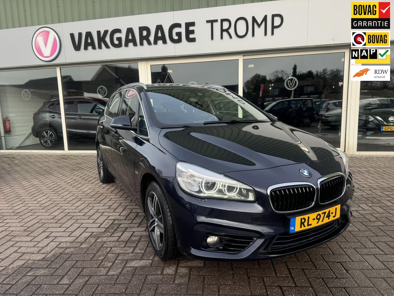 BMW 2-serie Active Tourer - 218i High Executive 218i High Executive - AutoWereld.nl