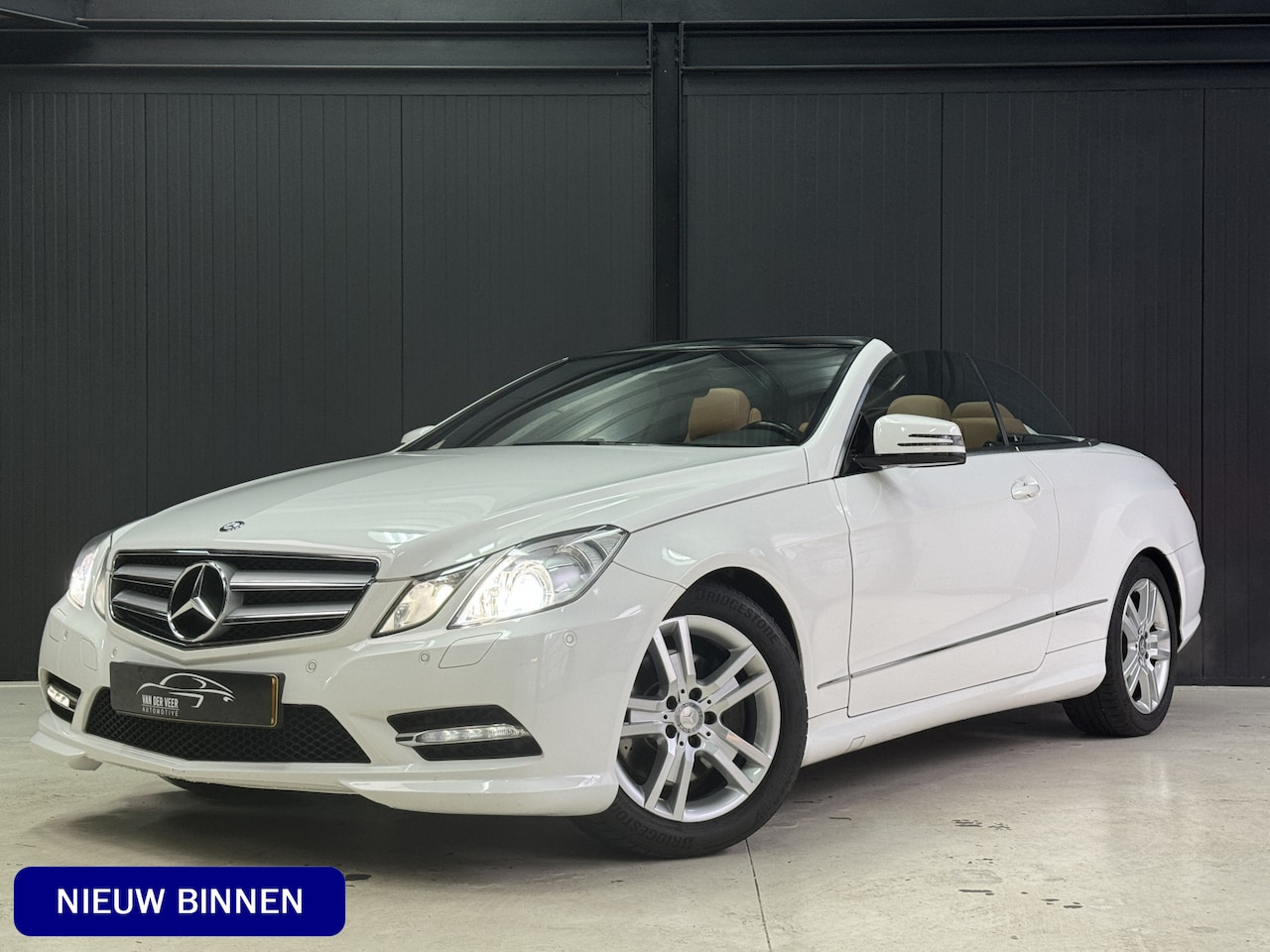 Mercedes-Benz E-klasse Cabrio - 200 CGI Elegance 184PK Automaat | Leder | Stoel + nekverwarming | Xenon | Distributieketti - AutoWereld.nl