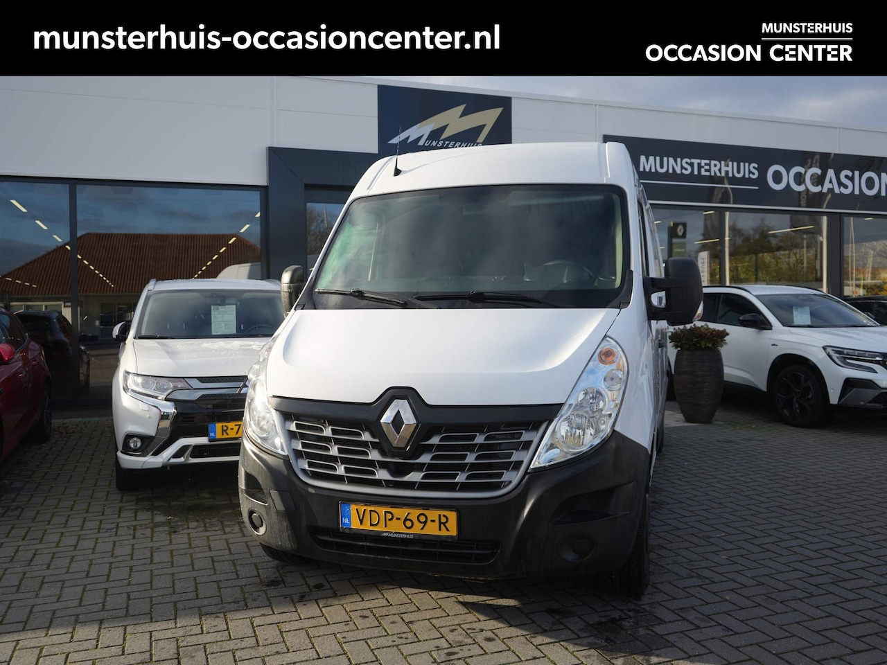 Renault Master - T35 2.3 dCi L2H2 Energy - Trekhaak - AutoWereld.nl