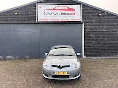 Toyota Auris - 1.6-16V Dynamic