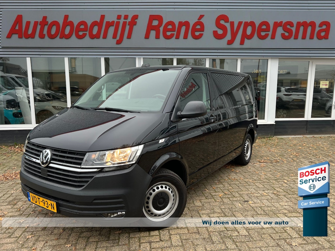 Volkswagen Transporter - 2.0 TDI 150 PK Automaat L1H1 28 Bulli Navi | Airco | Cruise | Camera | Inrichting - AutoWereld.nl